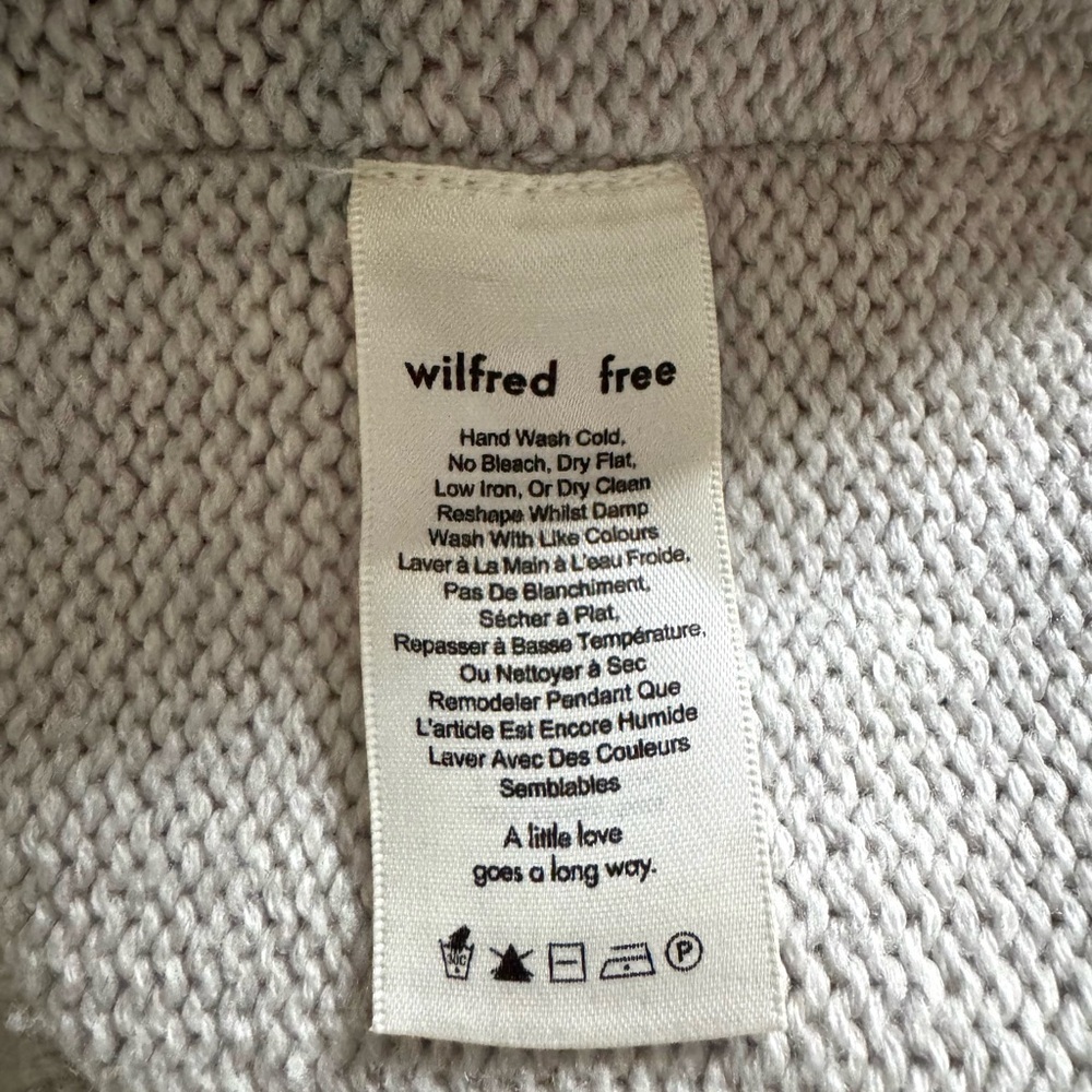 ARITZIA WILFRED 100% Merino Wool Light Grey V-Neck Sweater with Navy Trim (XS) - Picture 5 of 7